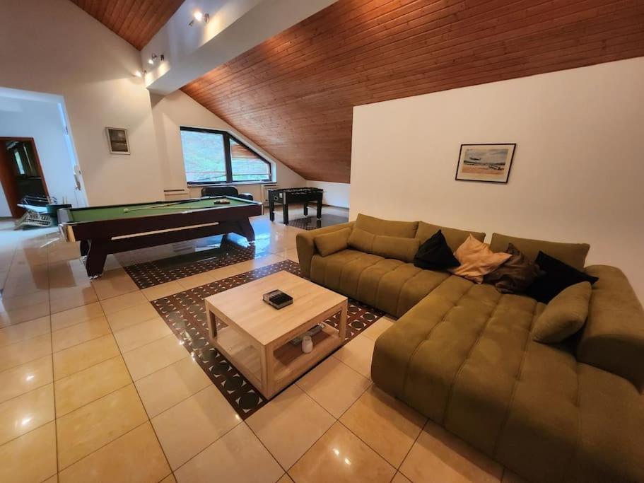 Raca Retreat Villa Exterior photo