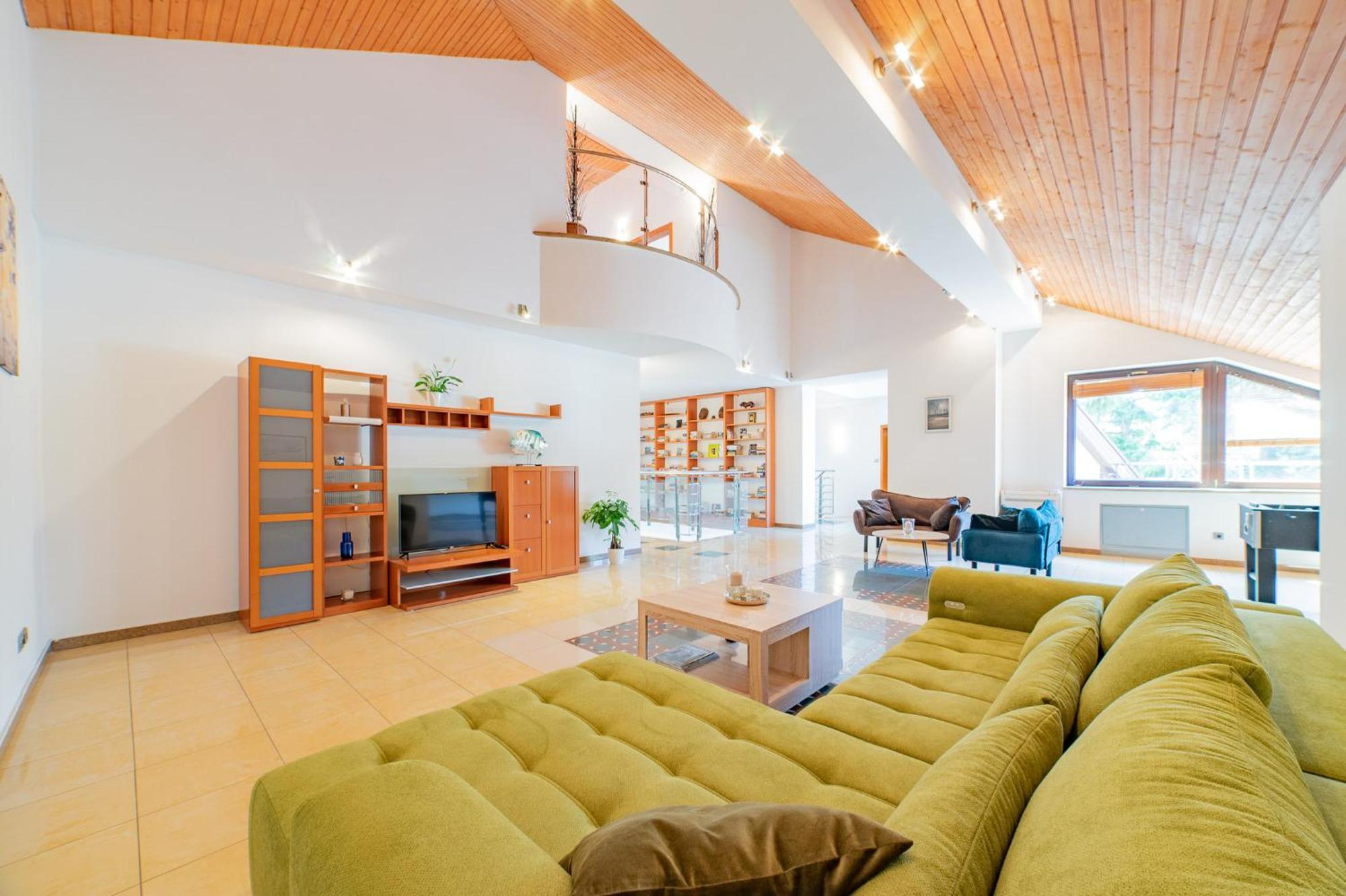 Raca Retreat Villa Exterior photo